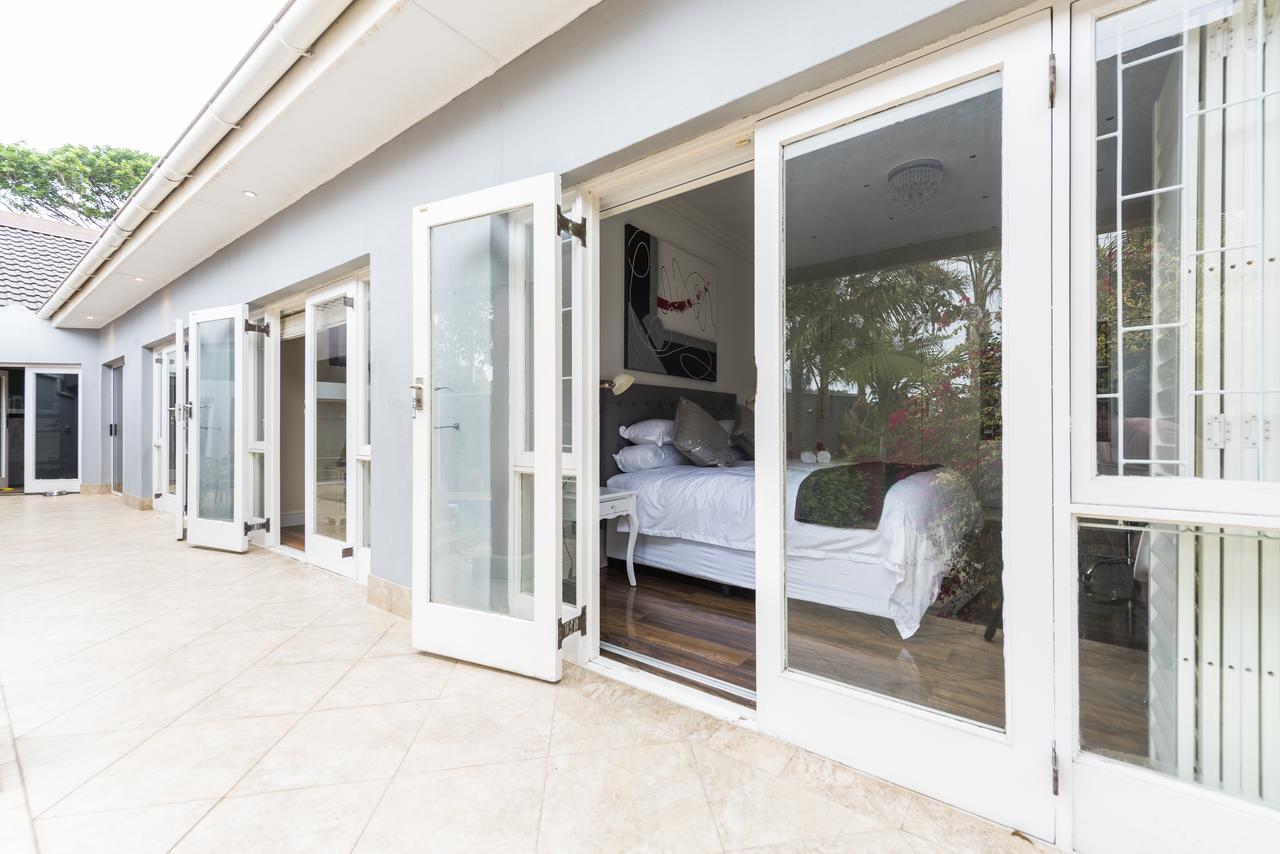 Ferienwohnung Whispering Palms Port Elizabeth Exterior foto